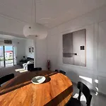 Close To Everything Bright Modern
