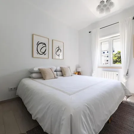 Close To Everything Bright Modern Apartment Nazare